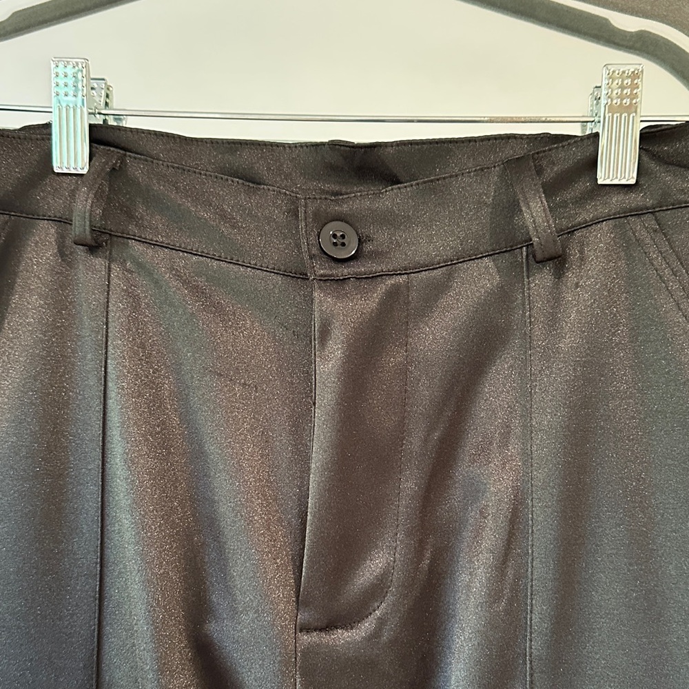 Elegant Black SATIN Women's Cargo Trousers - Picture 4 of 4